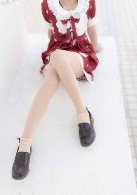 欧美风森系头像女生_720高清完整版播放