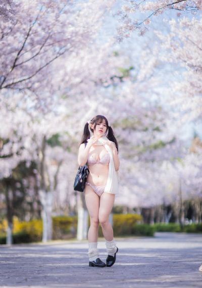 欧美pussy视频_720高清电影在线
