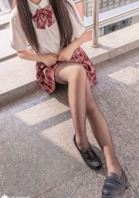 日韩小明白白色_国产剧手机在线看