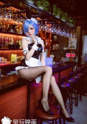 极品嫩白丰满美女高潮白浆_爱奇艺VIP神马影院手机在线