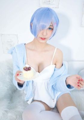 久久精品国产第一页_4K免费全集观看